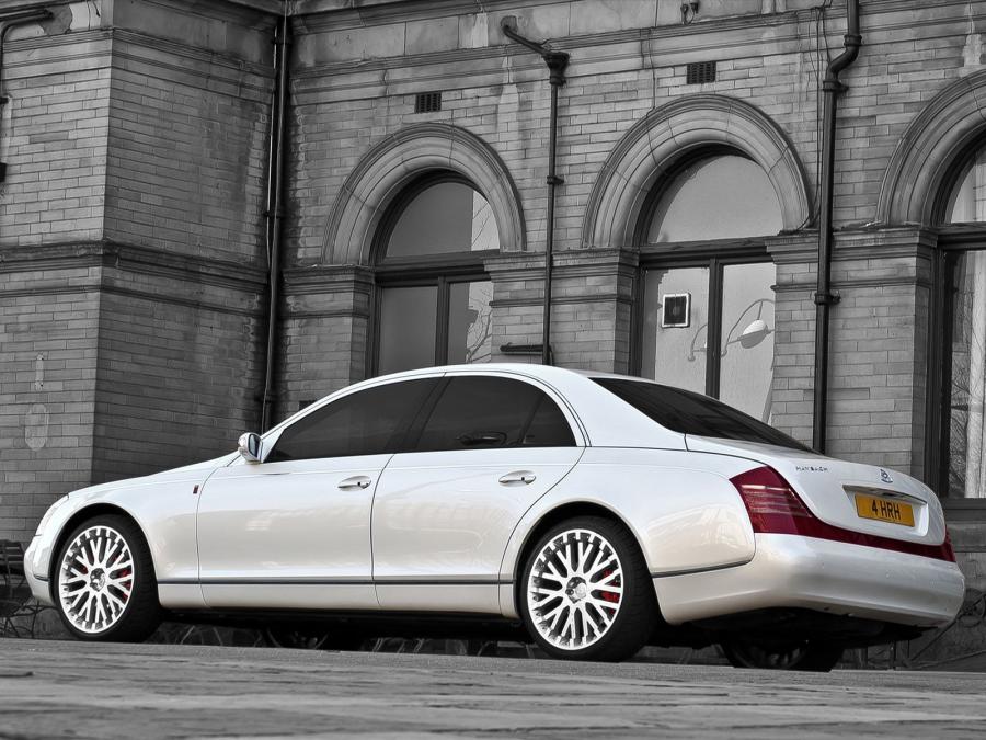  Maybach 57S Wedding Commemorative by Project Kahn (W240) 2011 года  (фото 3 из 3)